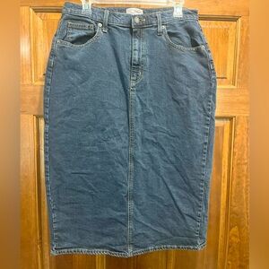 Universal Thread Women's Classic Dark Denim High Rise Midi Skirt, Size 10